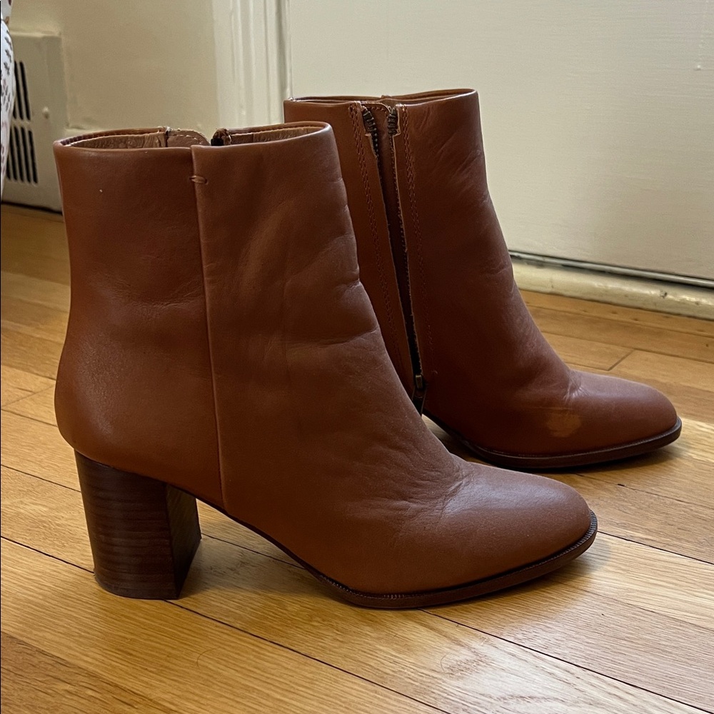 Madewell Mira Side-Seam Chestnut Leather Ankle Booties